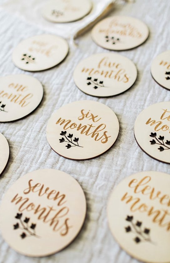 14 Houten Mijlpaalkaarten Baby - Babyshower cadeau - Kraamcadeau Jongen en meisje - milestone cards/ botanical van Little Favorites.