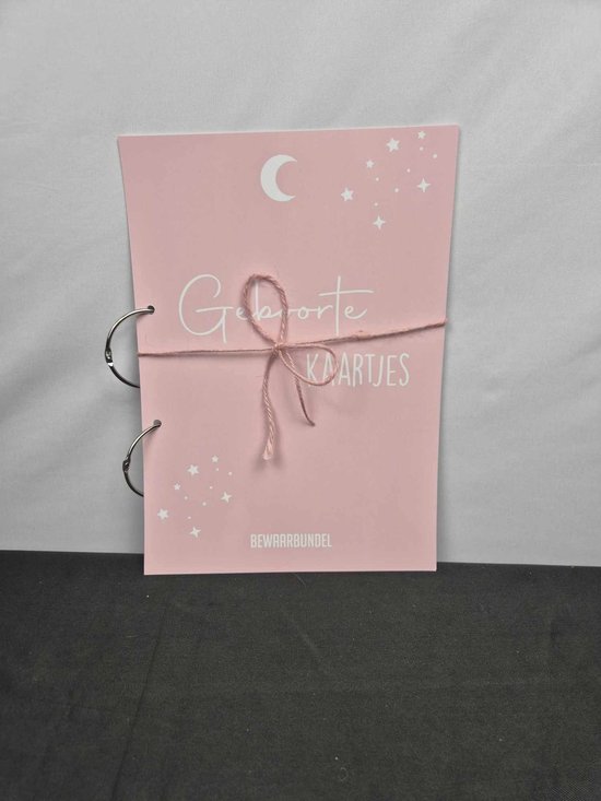1x Geboortekaartjes Bewaarbundel - bewaarbundel geboortekaartjes - Roze - A4 van Loua Lizzy