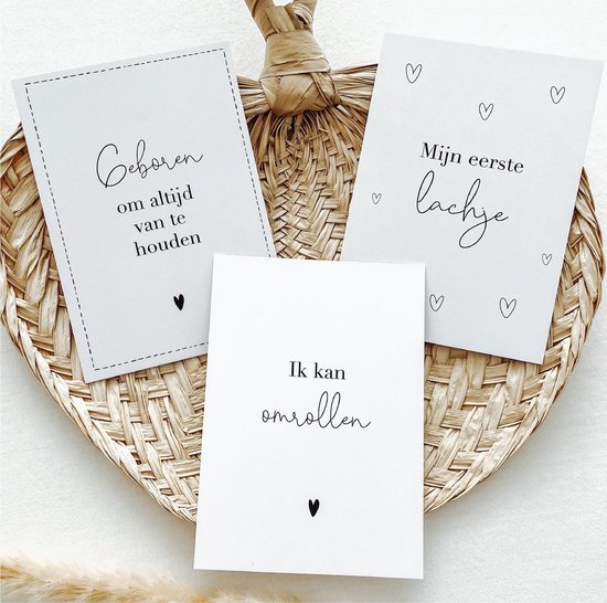 20 trendy baby mijlpaalkaarten - A6 formaat - milestone baby cards - cadeau zwangerschap - kado zwangerschap - babyshower cadeau - hoera zwanger - kraamcadeaus - mijlpaalkaarten baby - baby kado - baby cadeau van Kidooz.