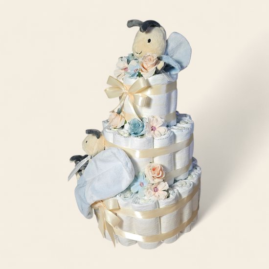 3-laagse luiertaart met zacht gele accenten, Happy Horse bij rammelaar en tuttle van Merkloos