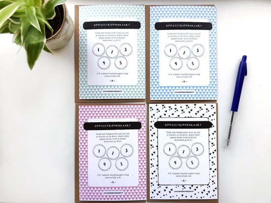 4x Speciaal voor jou - Oppasstrippenkaart voor 5 keer oppassen + craft envelop- Tegoedbon - Baby Kraamcadeau roze /blauw/groen en zwart/wit van MikoPixel