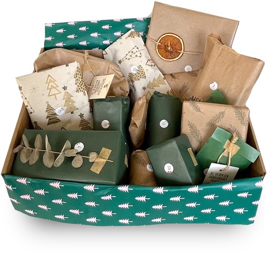Adventskalender voor baby - 24 cadeaus van 1 tot 24 december - mix van nieuw, handgemaakt en tweedehands - verrassingen onder de kerstboom - Kerstcadeaus - Meneer Koekepeer