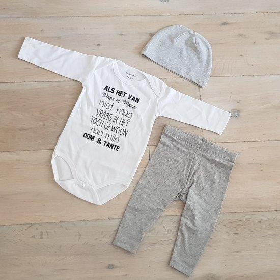 Baby cadeau geboorte unisex jongen of Meisje Setje 3-delig newborn - maat 62-68 - grijs mutsje en broekje en romper lange mouw wit met zwarte tekst Als het van papa en mama niet mag vraag ik het toch gewoon aan mijn oom en tante van QUVIO