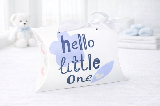 Baby Cadeauset Jongen – Luxe Kraamcadeau & Babyshower Geschenk – Hello Little One Badjas & Slab Blauw (0–1 jaar) van Merkloos