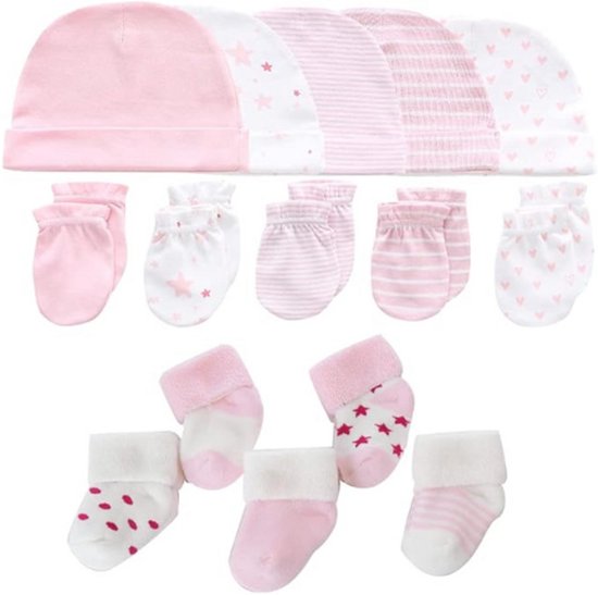 Baby Caps Handschoenen En Dikke Warme Sokken - Katoen Essentials Voor Pasgeborenen - 0-6 Maanden - Hoedjes, Handschoenen + Terry Sokken van Luvable Friends
