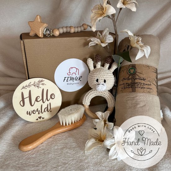 Baby Geboorte Set - Baby Speelgoed - New Born Set - Geschenk Set - Kraamcadeau - Babyshower - Gender Reveal Party - Bijtring - Handgemaakt - Natuurlijke Materialen - Speenkoord - Giraffe