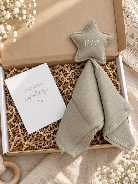 Baby Geschenkset- Knuffeldoek ster chocolade met naam en wenskaart lief klein wonder wat ben je toch bijzonder