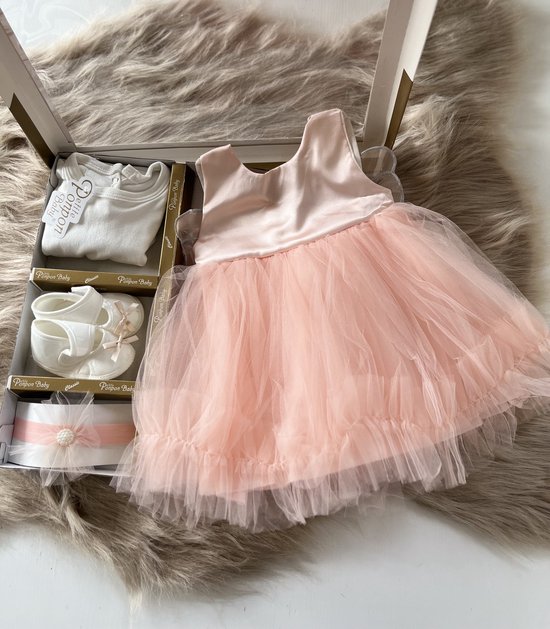 Baby jurk - feestjurk-doopjurk - tutu jurk- doopschoentjes-new born-baby geschenkenset-zalmkleur-maat 56/62- 0 tem 4 maanden van Sweet Ever.