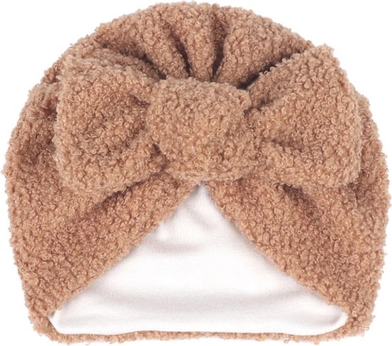 baby muts bruin - meisje - teddy - baby - kraamcadeau - strik van Nutopia.