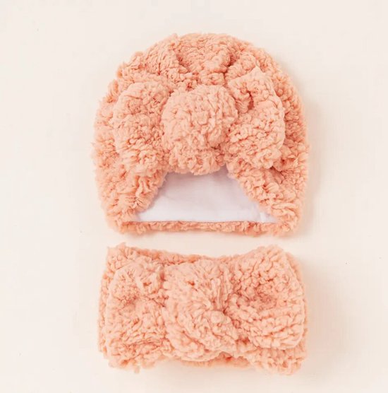 baby muts sjaal - set - meisje - muts - teddy - sjaal - oud roze - kraamcadeau van Merkloos