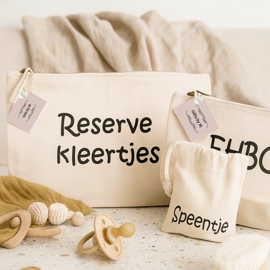 Baby Organizer Set - Gifts by M - Reserve Kleertjes - EHBO - Speentje - Set van Organizers - Luiertas - Bewaaretui - Etui - Katoen - Baby - Naturel van Gifts by M