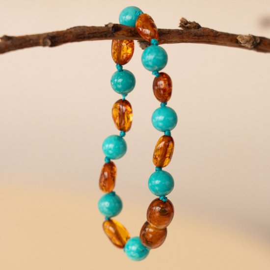 Baby - peuter armband barnsteen - Turqouise barnsteen armband baby - 14cm - helpt bij doorkomende tandjes - baltisch amber