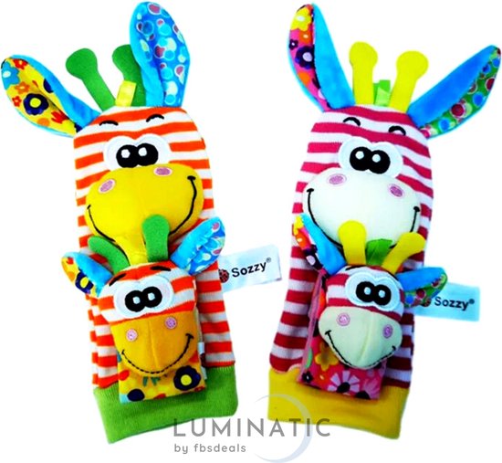 Baby Rammelaar - Rammelaar Sokjes en Armbandjes - Pols en Voetrammelaar - Speel en Voetzoeker Sokken - Baby Sokjes - Pluche Knuffels - Rammelaar - Belletjes | Luminatic® | Zebra & Giraffe 2 | 1 Set, 4 Stuks van Luminatic®