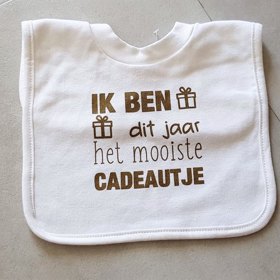 Baby slabbetje ik ben mooiste cadeau tekst zwangerschap bekendmaking aankondiging voor de liefste aanstaande geboorte gaat worden jullie worden zwangerschapsaankondiging van Simply Colors