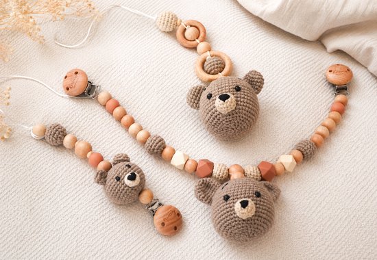 baby speenkoord set beer - babyspeelgoed - wagenspanner - maxi cosi hanger - babyshower cadeau- kraamcadeau - teddy wagenspanner - Kersvers
