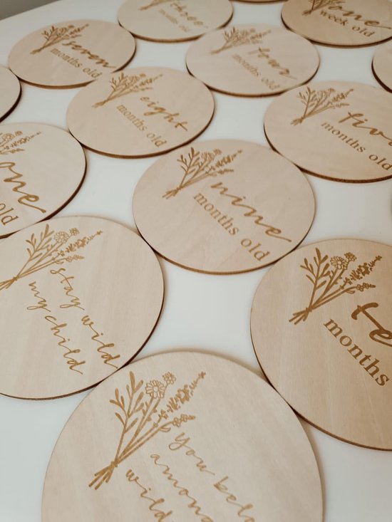 BabyBird - Mijlpaal schijven hout - Wildflower - Set van 16 van BabyBird