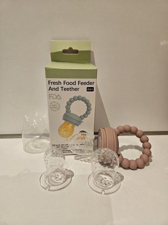 Babyfruitvoederfopspeen - Geschikt voor baby's vanaf 4 maanden en ouder - met drie spenen Babyfruit bijtring - Roze - Fruitspeen van Merkloos