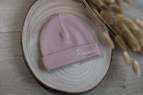 Babymuts met naam | Little Seahorse | stone pink | newborn | baby | Gepersonaliseerd | kraam cadeau | Zwanger van Little Seahorse