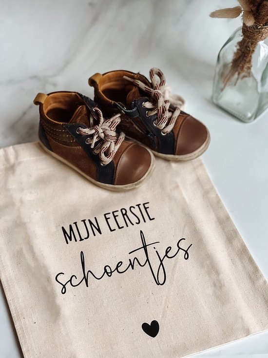 Baby's eerste schoentjes - Katoenen bewaarzakje - Eerste schoentjes - Herinneringen van AVO kids