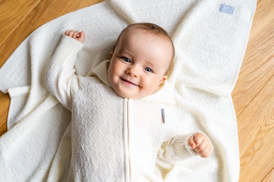 Babyschenkset van merino wol met diamantpatroon - Deken, romper en mutsje - wit - 3-6 maanden