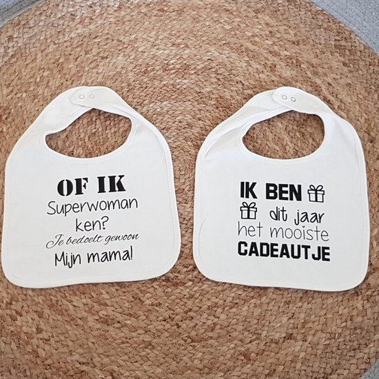 Babyslabbetje baby slab Met Tekst - Bekendmaking Zwangerschap cadeau set aankondiging geboorte zwangerschapsaankondiging papa mama opa en oma oom tante bekend maken geslacht voor jongen of meisje bekendmaken eerste moederdag van SuzyB.