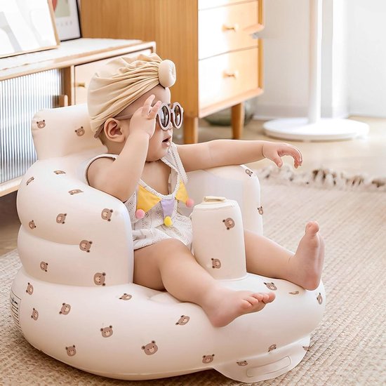 Babystoel en bankkruk voor kinderen van 6-24 maanden, opblaasbaar met ingebouwde luchtpomp. van Munchkin