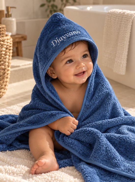Badcape met naam geborduurd | Blauw - Kraamcadeau - Babyverzorging - Baby handdoek - Bad en douche - Borduren met naam - Gepersonaliseerd - Geboortecadeau