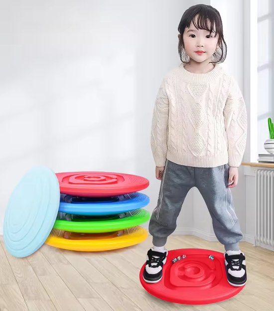 Balance Board - Rood kleur - Met 5 echte houten balletjes - voor Kinderen - Stimuleert de motoriek - Montessori speelgoed - Vanaf 3 jaar van Little Dutch