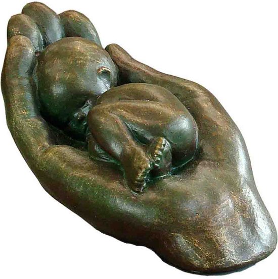 Beeld EMO17 kind in hand 6cm brons van Emotikids