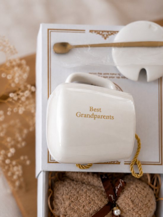 Best grandparents giftset - Opa oma cadeauset keramische mok en handdoek - Pregnancy reveal giftset - Zwangerschapsaankondiging - Vaderdag/Moederdag
