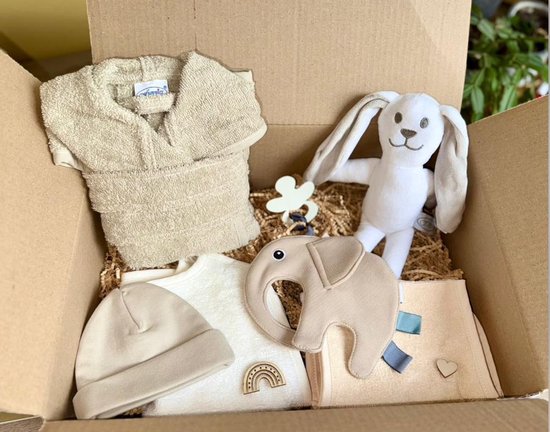 Blijeitje Cadeauset Deluxe Perfect voor een gender reveal, kraamcadeau of babyshower beige van Merkloos