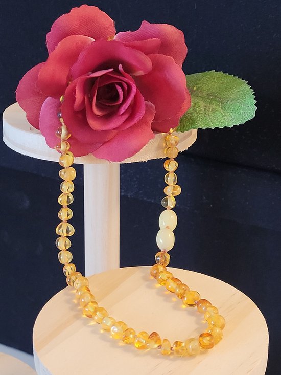 Bracelets by Nature-Barnsteen Kinderketting-Originele Baltische Barnsteen-36cm-Kleur Lemon-Geel Draaislotje-Kraamcadeau-Kindercadeau-Baby-Kind-Handgemaakt-Barokkraaltjes van BRA