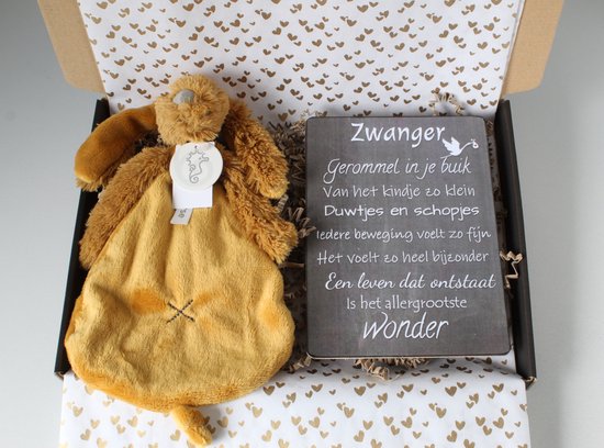Brievenbus cadeau Rabbit Richie Oker - cadeau zwangerschap - kraam cadeau - babyshower van Happy Horse