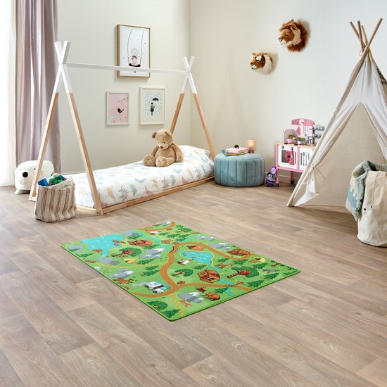 Carpet Studio Hiking Speelkleed - Speelmat 95x133cm - Vloerkleed Kinderkamer - Anti-slip Speeltapijt - Verkeerskleed - Groen van Carpet Studio