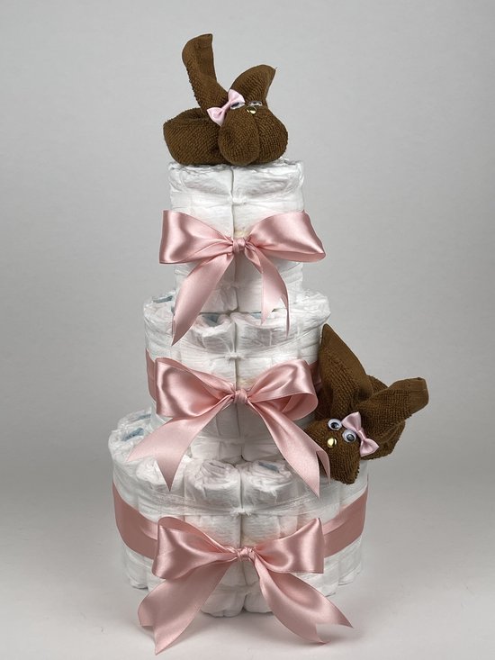 Chouette-Chouette | Luiertaart Meisje | Kraamcadeau | Geboorte Meisje | Babyshower | Konijnen clay Bruin - donker Poeder Roze van Chouette-Chouette