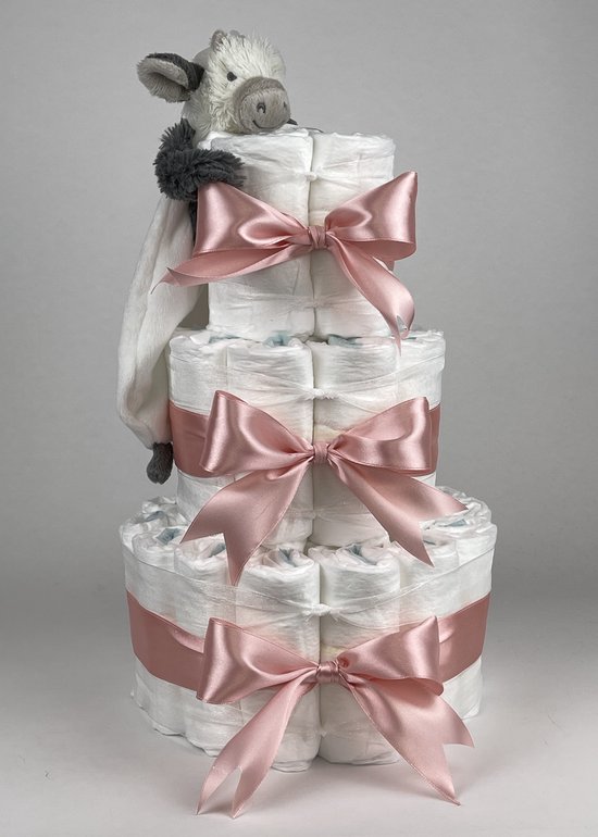Chouette-Chouette | Luiertaart Meisje | Kraamcadeau | Geboorte Meisje | Babyshower | Tuttle Koe Casper donker Poeder Roze van Chouette-Chouette