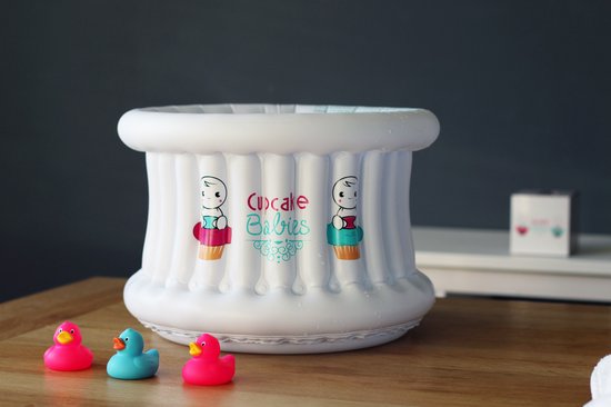 Cupcake Babies Basic Pack: Opblaasbaar Wit Babybadje in reistasje van AquaScale