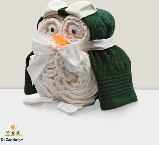De Zoetebekjes - Luiertaart - Kraamcadeau - Uiltjesknapper - Donker Groen van De Zoetebekjes