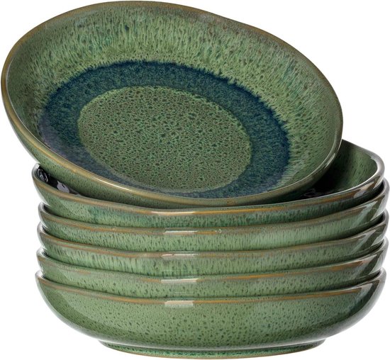 Diepe keramische borden set van 6 - vaatwasmachinebestendig en met glazuur - rond Ø 20.7 cm in groen borden set van Buvaan