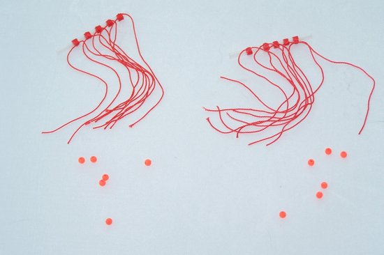 Draad - stuitjes - stopper - dobber -schuifdobber op "buisje" Small totaal 25 stuitjes van Stonfo