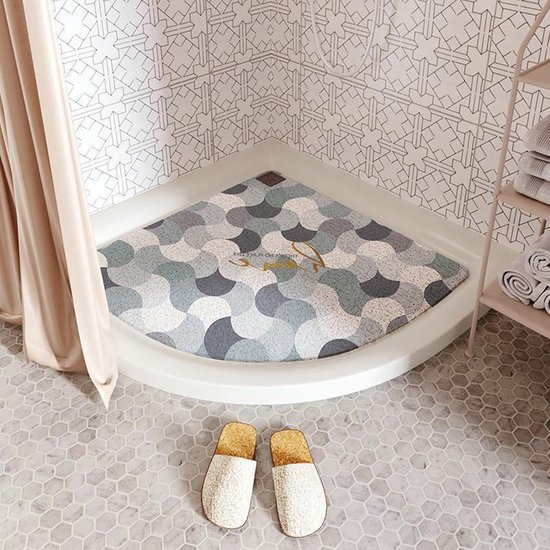 Driehoekige Douchemat - Antislip Mat - Veilig Douchen - Hoge Afvoer Gaten - 70 x 70 cm - C