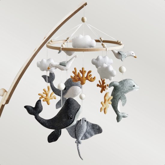 Fay&May® Boxmobiel Dolfijn en Manta – Vilt – 100 % Handgemaakt – No Plastic van Merkloos