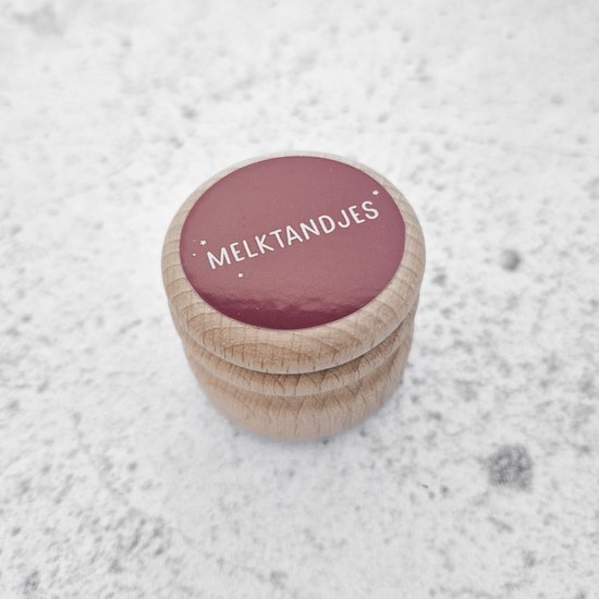Fien & Feau - Tandendoosje - Hout- Melktandjes- Bordeaux - opdruk:sticker