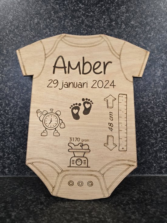 Geboorte bordje gepersonaliseerd van hout laser gegraveerd - Rompertje - Geboorte - Geboorte cadeau - Geboorte kado - Kado - Geboortebord - Cadeau - lasergraveren - geboorte laser - gepersonaliseerd - gepersonaliseerd geboorte - geboorte geschenk van CelebrationGift.