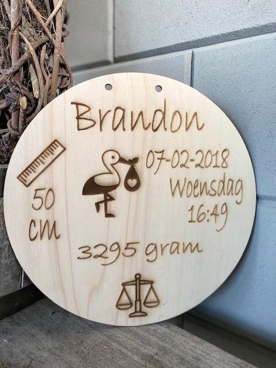 Geboortecirkel / baby geboren / kraamcadeau / gepersonaliseerd van Wooden Amsterdam