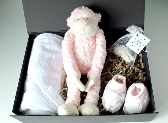 Giftbox Pink Monkey - cadeau baby meisje - kraamcadeau - babyshower - kraammand van Geboortegalerie