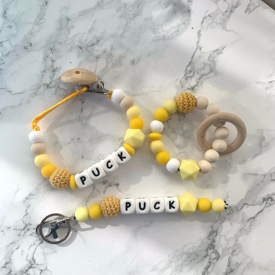 Giftset baby - geel - gepersonaliseerd - verschillende kleuren van Mjammy