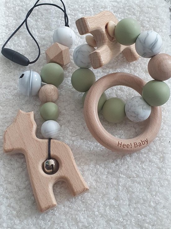 Giftset baby, kraamcadeau, baby speelgoed, baby geschenk, kraamkado, babyshower van Merkloos