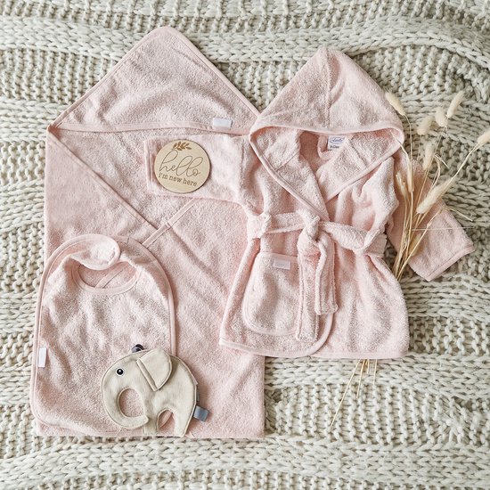 Gioia Giftbox essentials large blush - Meisje - Meisje - Babygeschenkset - Baby cadeau - Kraammand van Gio