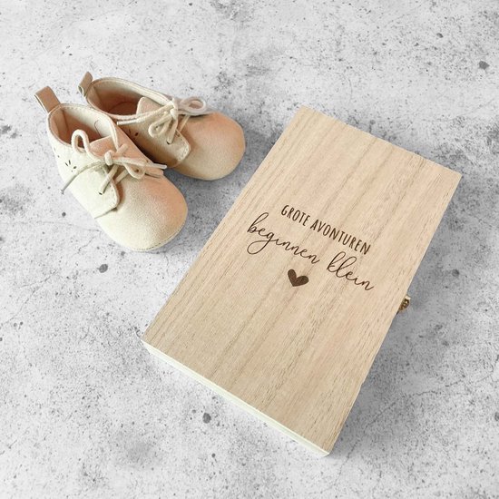 Grote avonturen beginnen klein - aankondigingsdoosje - zwangerschapsaankondiging - bewaardoosje - Fien & Feau van Fien & Feau